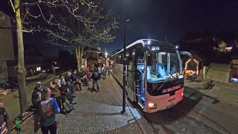 Zimowy Ultramaraton Karkonoski 2026 5 zuk2026 autobus1